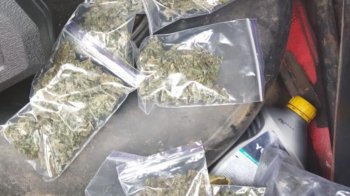 У Львові водій BMW перевозив наркотики у багажнику авто