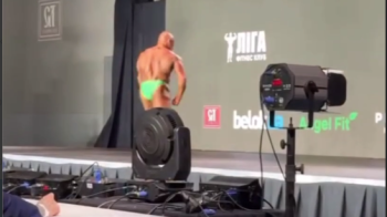 У Львові на Кубку України з бодібілдингу один з учасників виступав під російську музику