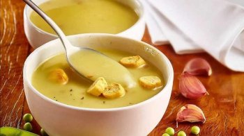 Гороховий суп без м'яса: смачний домашній рецепт