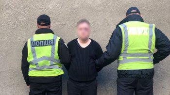 На Закарпатті затримали злочинця, який влучив з пістолета у сідниці 14-річного хлопця