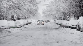 2 млн людей без світла: у США пройшла хуртовина