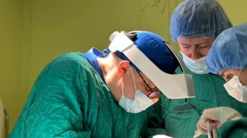 У Львові американські хірурги та лікарі «Охматдиту» розпочали оперувати дітей з надскладними патологіями