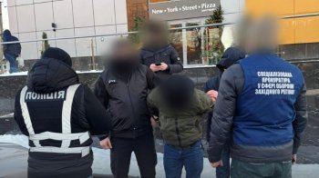 Львівʼянин за 13 тис. доларів переправляв ухилянтів за кордон під виглядом IT-фахівців