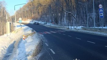 Біля Львова водій Opel сам відвіз до лікарні 57-річну жінку, яку збив машиною