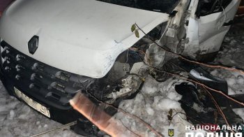 32-річний чоловік отримав травми внаслідок зіткнення BMW і Renault