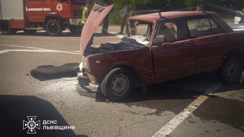 У серйозній аварії на Львівщині травмувалася пасажирка ВАЗ