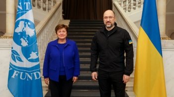 Україна очікує отримати від МВФ 15 мільярдів доларів – Шмигаль