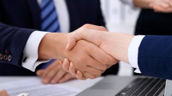 Чому реформатори провалюються?