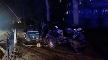 Зруйнована автівка. Фото: Варта-1