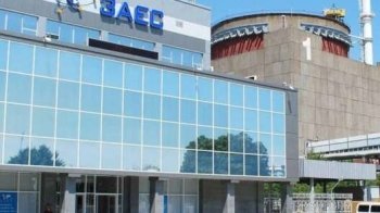 Російські окупанти обстріляли Запорізьку АЕС