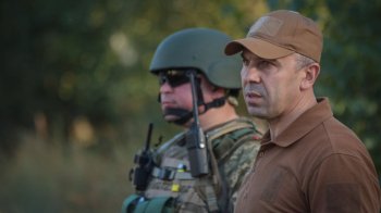 Голова Управління державної охорони Сергій Рудь (справа).