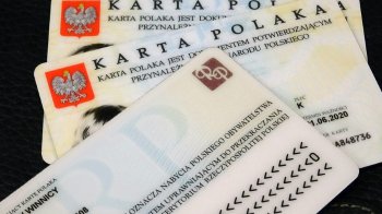 Українцям спростили процедуру отримання Карти поляка