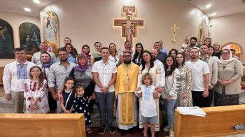 Священник зі Львова провів першу літургію українською мовою в Катарі