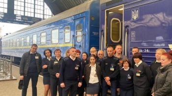 Хвилина у хвилину: до Львова прибув поїзд, який обстріляли в Херсоні (відео)