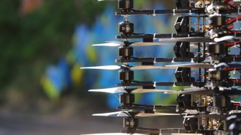 Зі Львівщини на передову відправили ще 175 безпілотників