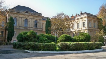 Скандал у львівському медуніверситеті: один з деканів повідомив, що йде з посади