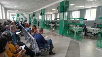 У сервісних центрах МВС запрацювала оновлена електронна черга: що змінилось