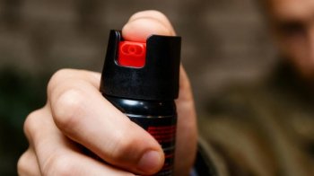 У Сокалі оштрафували матір хлопця, який розпилив у школі перцевий балончик