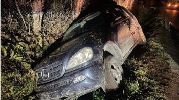 У Дрогобичі чоловік викрав позашляховик Mercedes-Benz із підприємства