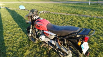 Мотоцикл, фото ілюстративне