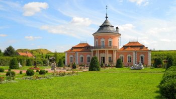 Подорож вихідного дня: що варто подивитись у Золочеві