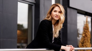 Львівська депутатка, яка не задекларувала бізнес у Польщі, склала мандат