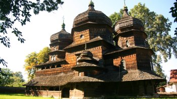 Дрогобичанам пропонують проголосувати за найкраще брендування церкви