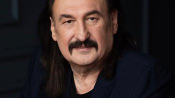 У віці 66 років помер співак Степан Гіга