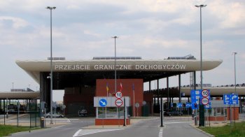 Поляки розблокували рух вантажівок на одному з КПК