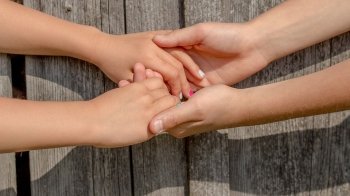 Як знімати дитячу напругу в умовах війни