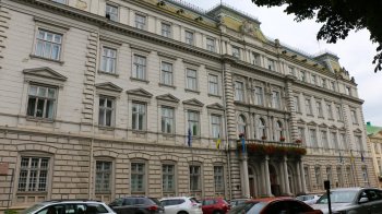 Львівська обласна військова адміністрація отримала відзнаку НАЗК за антикорупційну роботу