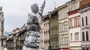 Як Львів намагається вберегти пам'ятки від російської агресії: фоторепортаж