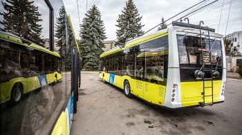 Ремонт колектора у Львові продовжили ще на день: тролейбус №30 не курсуватиме ще й 10 серпня