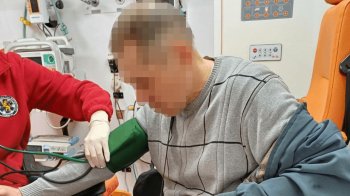 Контролерки «Львівавтодору» врятували чоловіка з епілепсією
