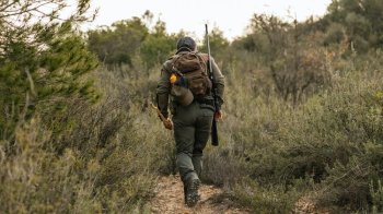 У Мостиськах браконьєра оштрафували за опір прикордонникам