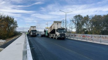 На західній об'їзній дорозі Львова завершують ремонт моста