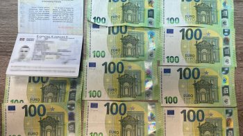 Запропонував хабар, щоб не було кримінальної відповідальності: прикордонники Буковини затримали чоловіка