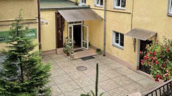 Міськрада поновила дружині Дубневича оренду землі під фітнес-клубом у центрі Львова