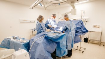 Ортопеди-травматологи з Польщі безкоштовно оперуватимуть дітей у Львові