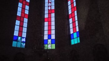 Священник показав наслідки руйнувань у церкві на Рясному від ракетного удару росіян