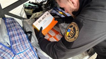 Львівські митники виявили майже 23 тисячі прихованих інсулінових шприців