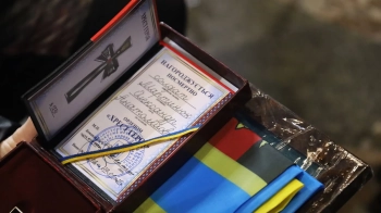 У Львові посмертно відзначили 50 військових орденами “Хрест Героя”