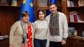 В Україну повернули ще одну дитину, вивезену раніше у РФ