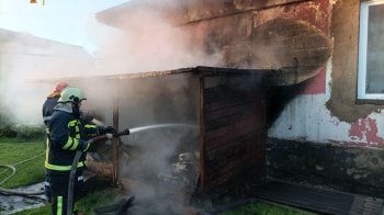 Біля Городка горів житловий будинок