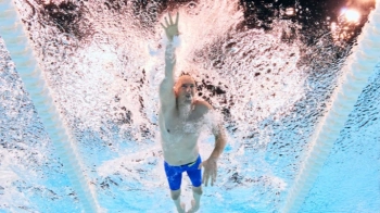 Олександр Комаров