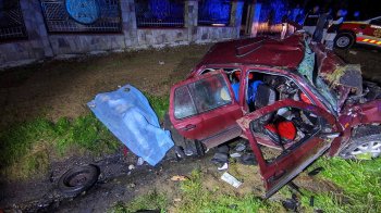 Двоє дорослих та неповнолітня дівчина загинули в лобовій ДТП біля Дрогобича