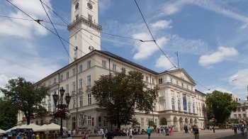 Розслідують зловживання владою у Львівській міськраді: мільйони гривень "виписали" на премії