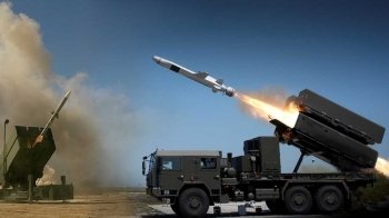 18 HIMARS та 150 броньованих машин: США погодили новий пакет допомоги для України
