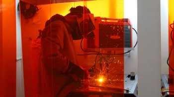 У Золочеві відкрили сучасний центр для підготовки електрогазозварників