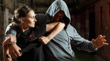 У Львові для жінок проведуть безкоштовний урок зі самооборони